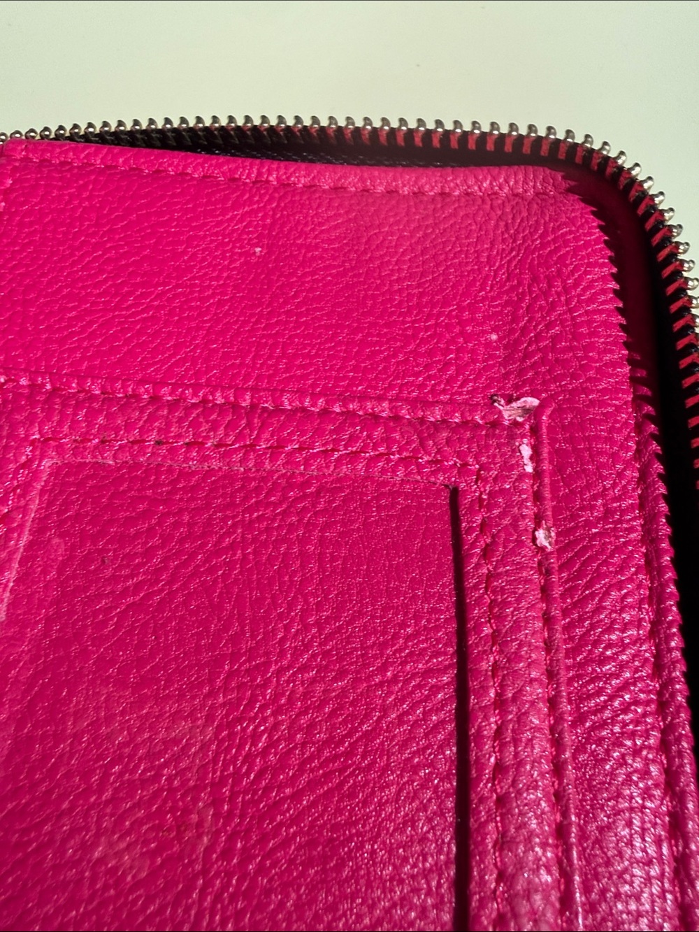 Betsey Johnson Heart Embossed Black Patent Leather Wristlet Wallet - Picture 14 of 14